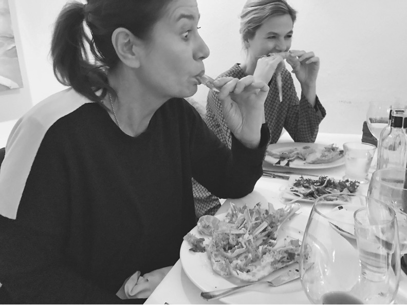 Das Team von Petershagen Communications.